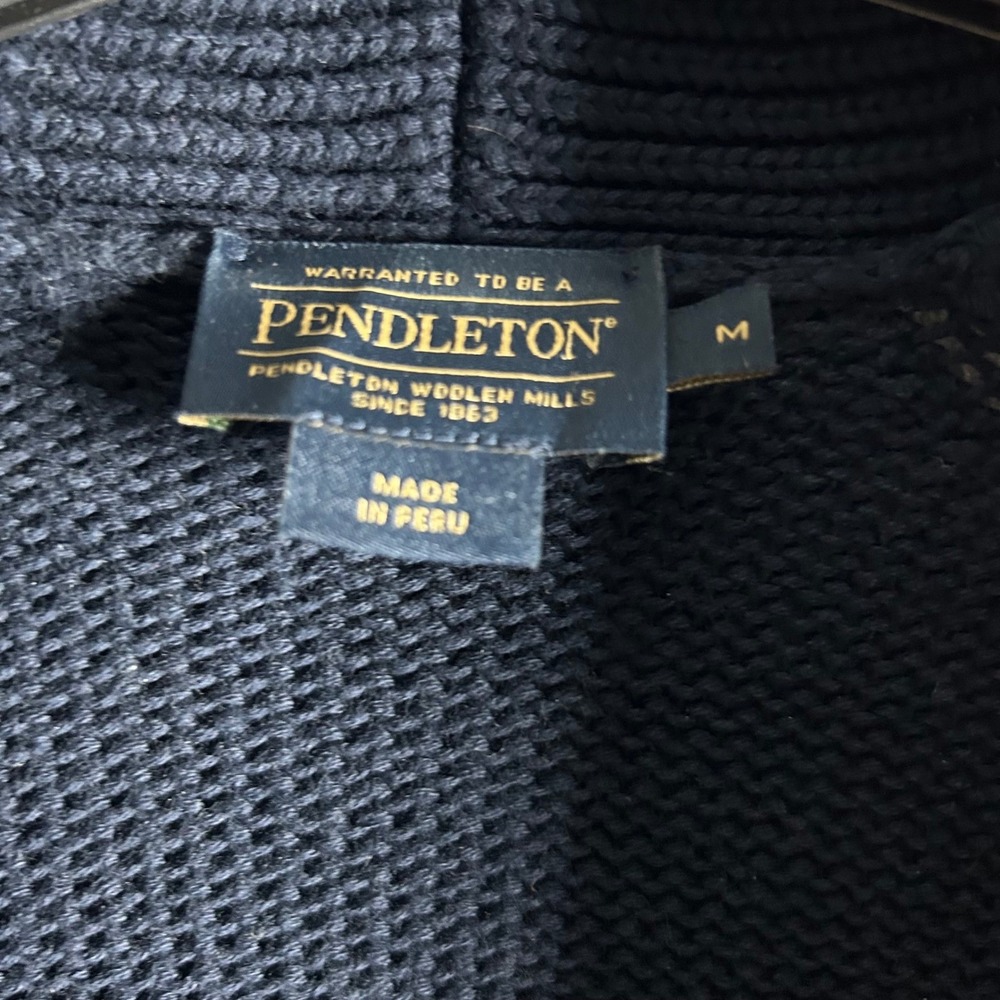 Pendleton Rockpoint Cardigan Sweater | made in Peru | Woman's Size:Medium - Picture 4 of 7
